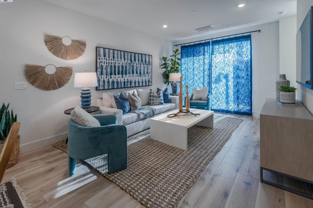 ALAMEDA - Residential