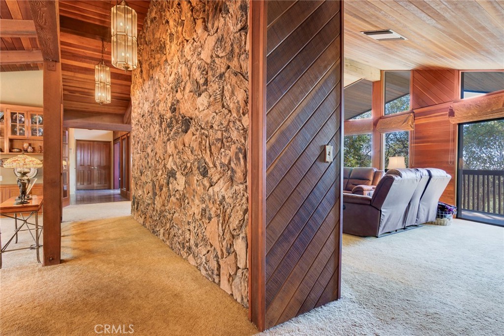 Yucaipa, California, 92399, United States, 4 Bedrooms Bedrooms, ,5 BathroomsBathrooms,Residential,Active,1990591