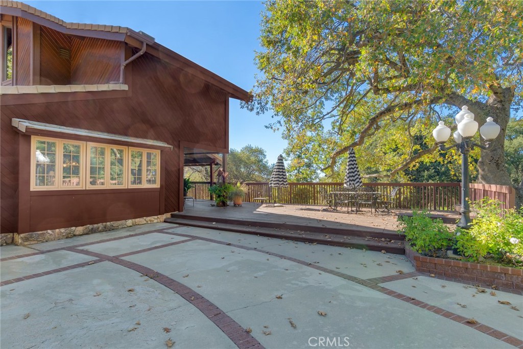 Yucaipa, California, 92399, United States, 4 Bedrooms Bedrooms, ,5 BathroomsBathrooms,Residential,Active,1990591