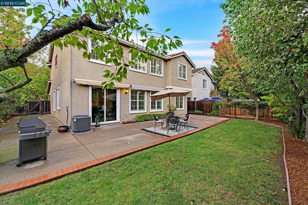 CA MEADOW - Residential