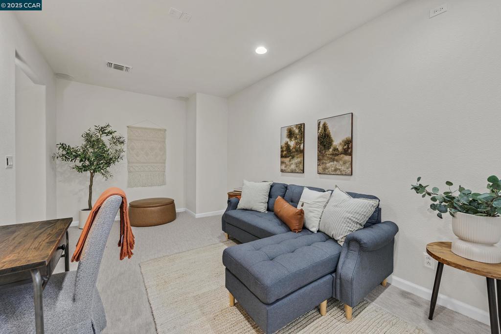 CA MEADOW - Residential