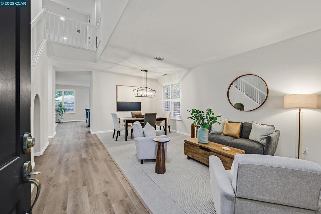 CA MEADOW - Residential