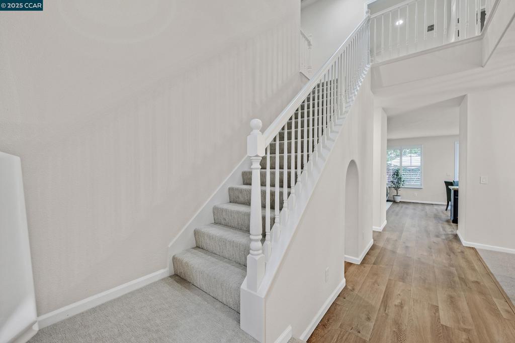 CA MEADOW - Residential