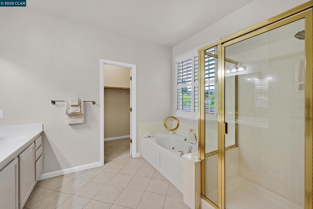 CA MEADOW - Residential