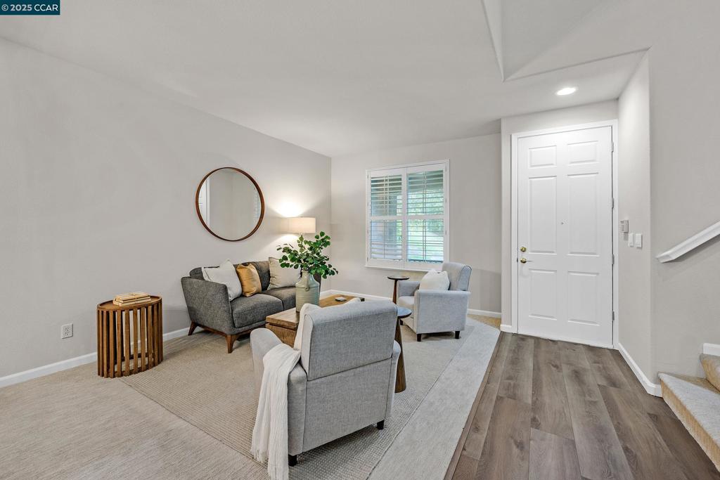 CA MEADOW - Residential