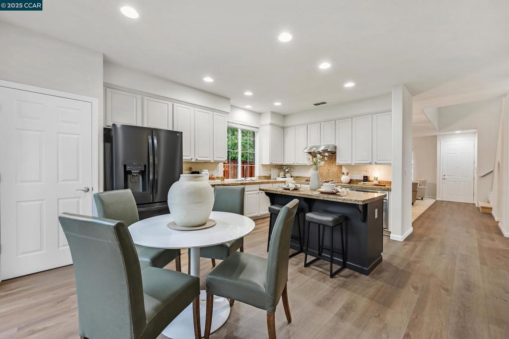 CA MEADOW - Residential