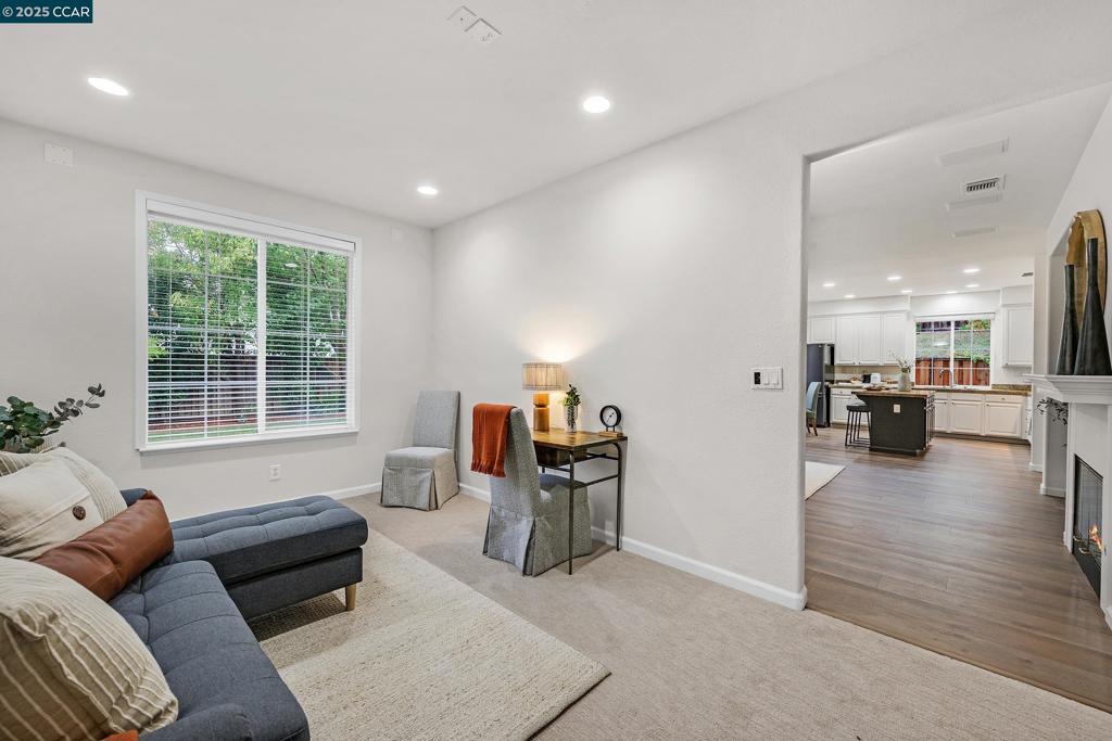 CA MEADOW - Residential