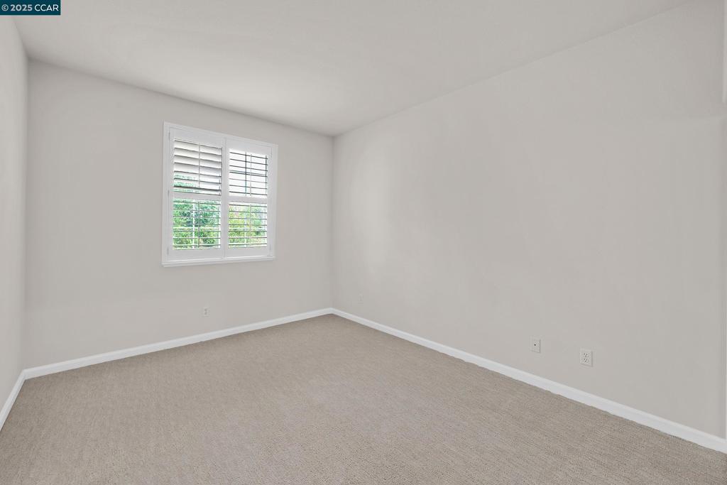 CA MEADOW - Residential