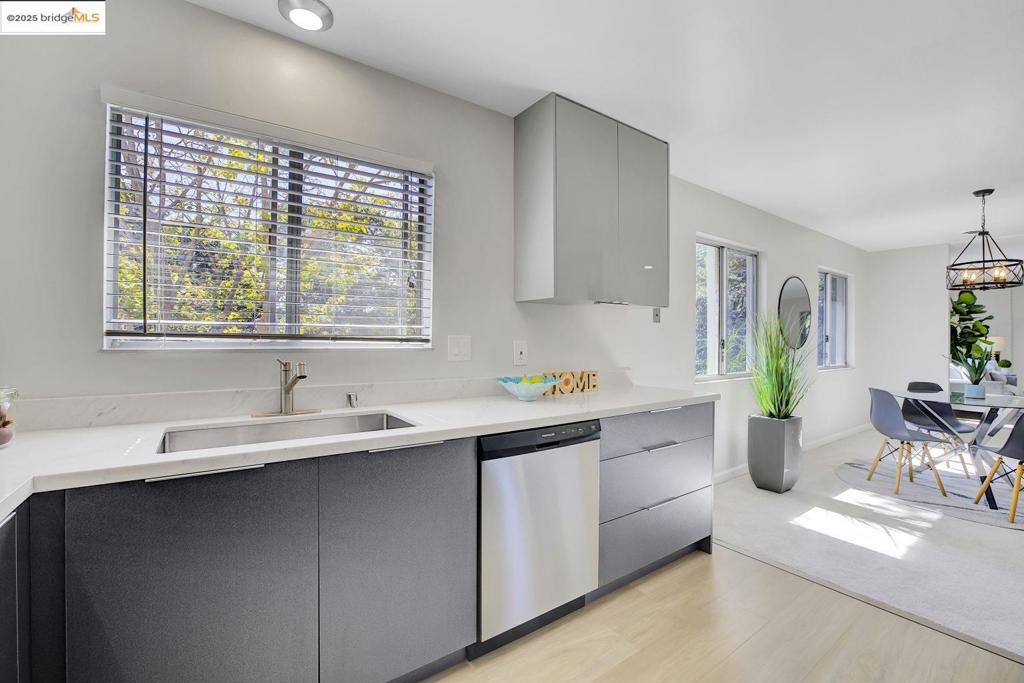 ALAMEDA - Residential