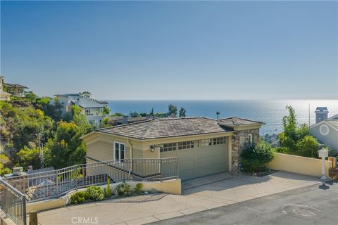 Photo of 846 Diamond Street, Laguna Beach, CA 92651 (MLS # LG25230735)