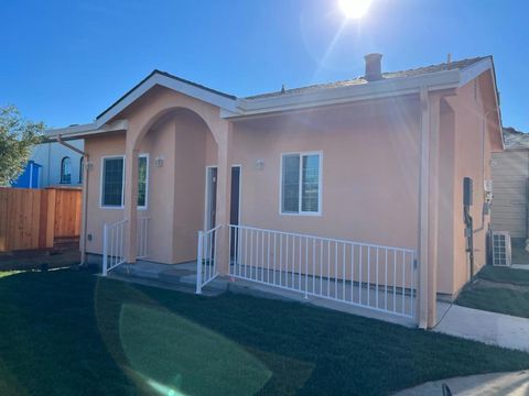 Photo of 476 Poplar Avenue #A, San Bruno, CA 94066 (MLS # ML82041284)