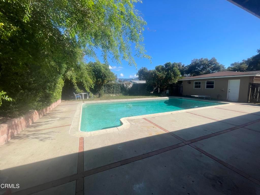 Photo of 210 N Lomita Avenue, Ojai, CA 93023 (MLS # V1-35291)
