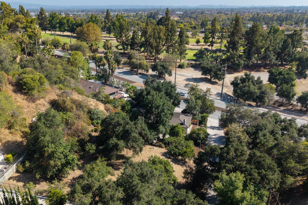 3273 New York Drive