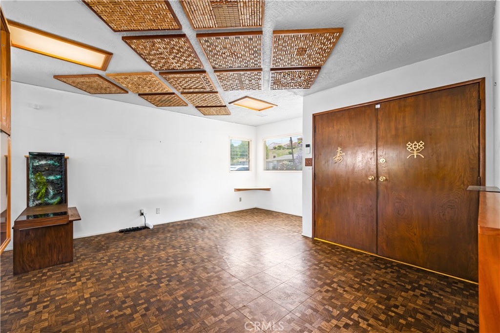 2901 Winlock Road