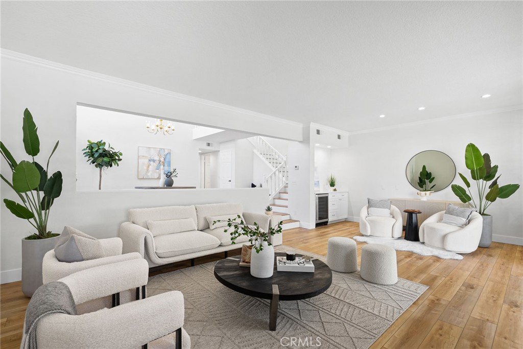 431 Cranston Court 102
