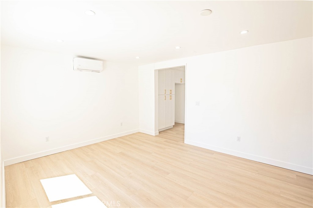 13003 Kamloops Street