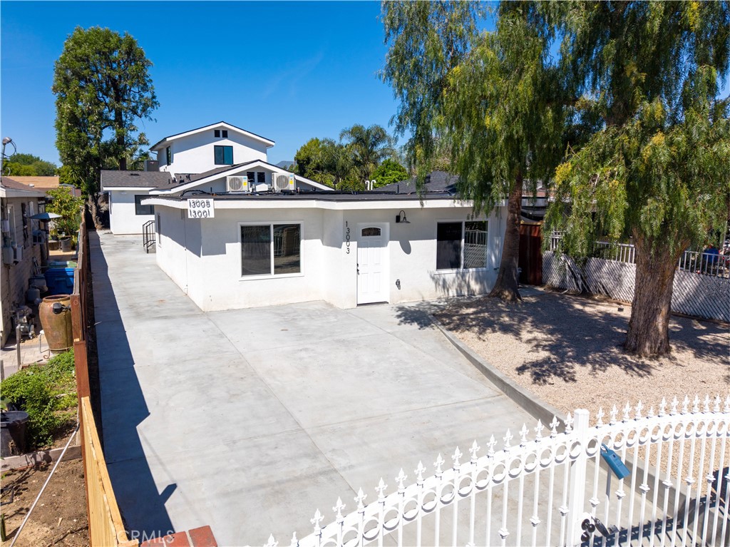 13003 Kamloops Street