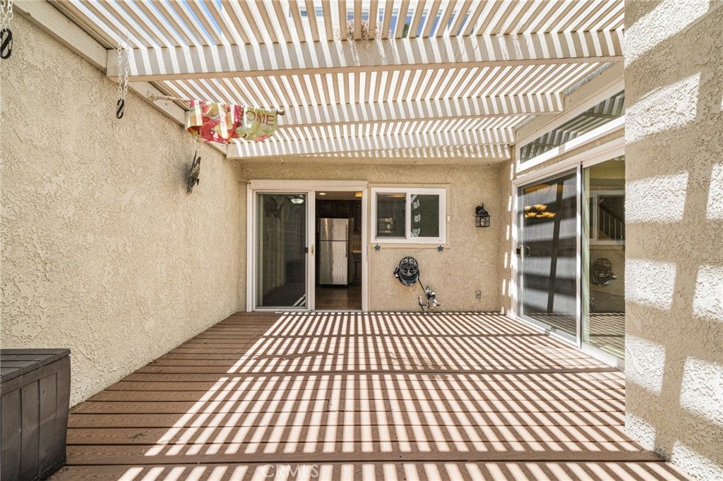 65 Claret, Irvine CA 92614 - Photo 17