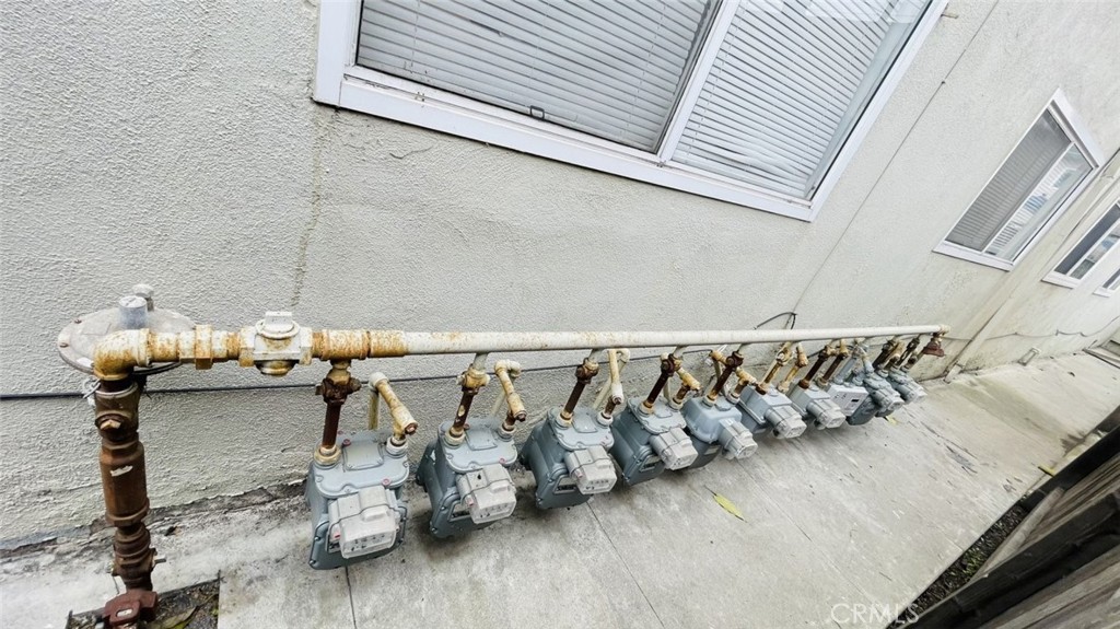 Alamitos Beach (AB) - Residential Income