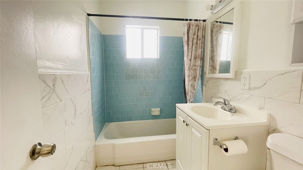 Alamitos Beach (AB) - Residential Income