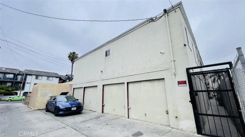 Alamitos Beach (AB) - Residential Income