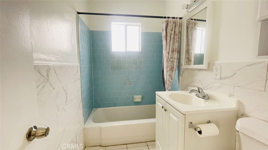 Alamitos Beach (AB) - Residential Income