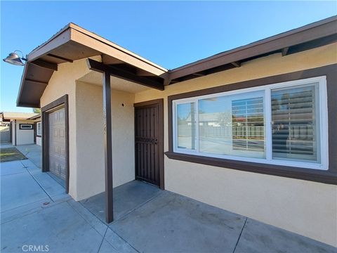 Photo of 26355 Investors PL, Hemet, CA 92544 (MLS # SW26100026)