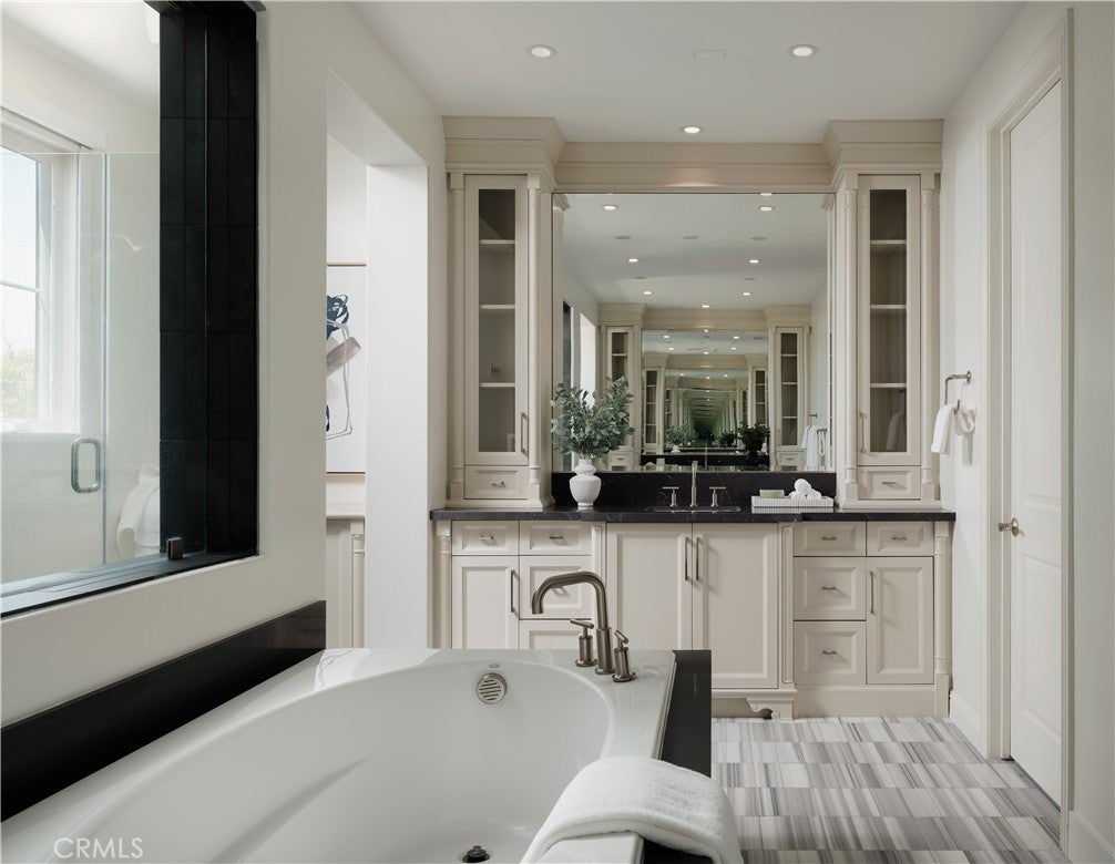 108 Panorama, Irvine CA 92618 - Photo 28