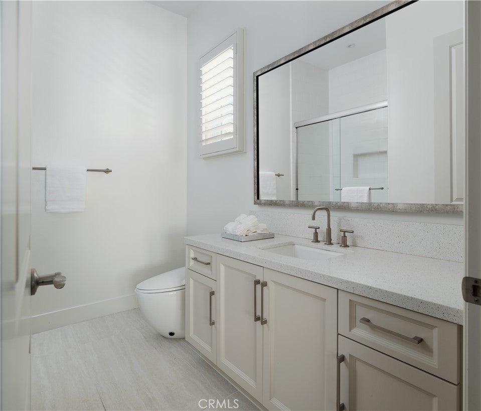 108 Panorama, Irvine CA 92618 - Photo 34