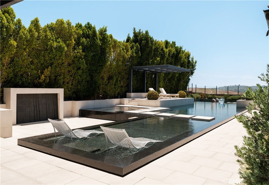 108 Panorama, Irvine CA 92618 - Photo 40
