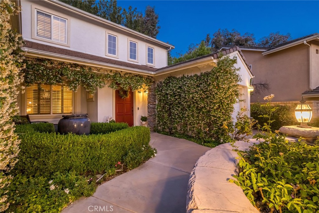 23318 Clifton Place