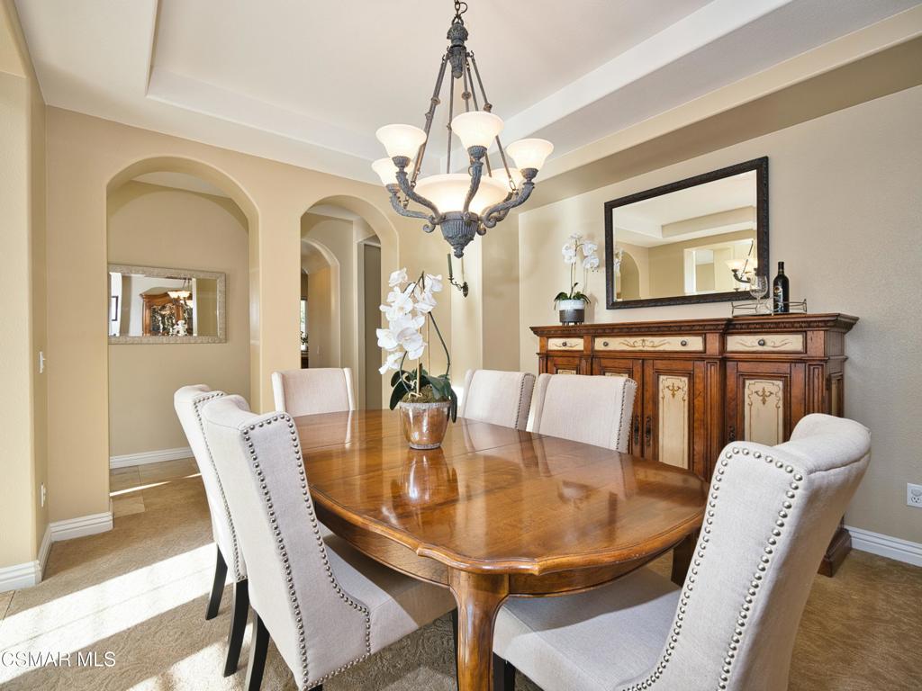 3355 Hampton Court