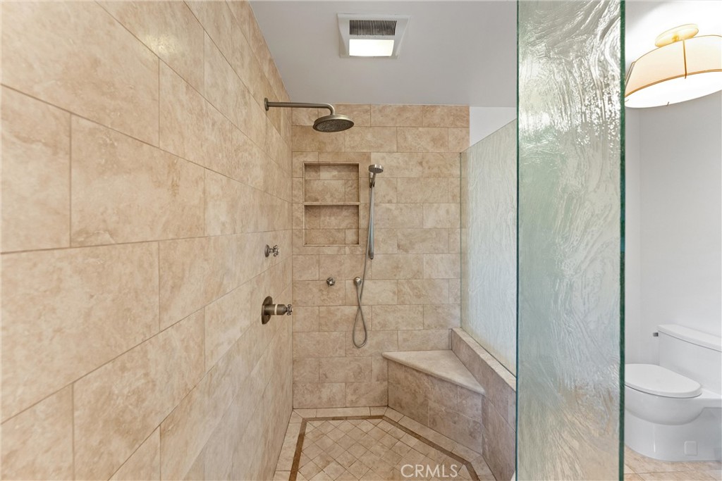 Huntington Beach, California, 92648, United States, 4 Bedrooms Bedrooms, ,4 BathroomsBathrooms,Residential,Active,2041783