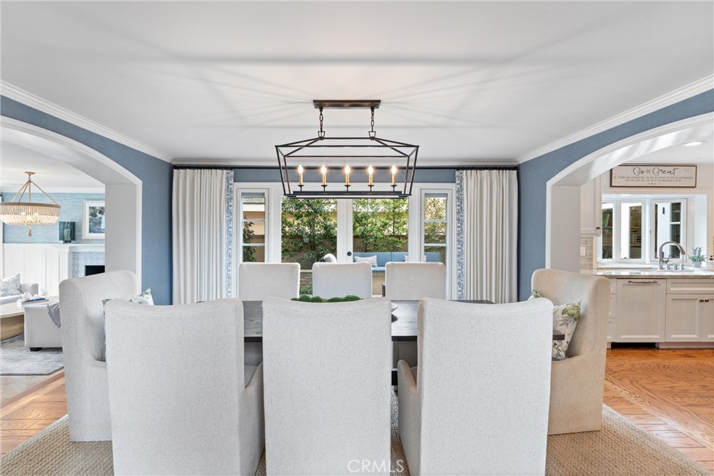 Huntington Beach, California, 92648, United States, 4 Bedrooms Bedrooms, ,4 BathroomsBathrooms,Residential,Active,2041783