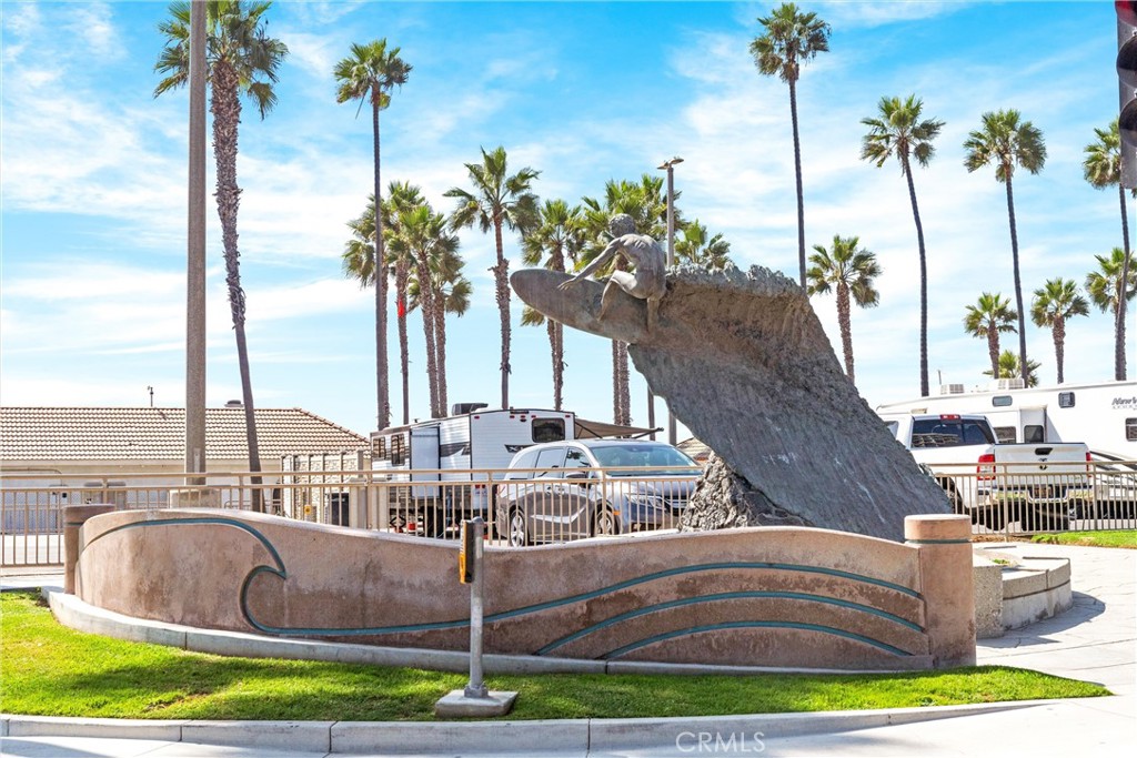Huntington Beach, California, 92648, United States, 4 Bedrooms Bedrooms, ,4 BathroomsBathrooms,Residential,Active,2041783