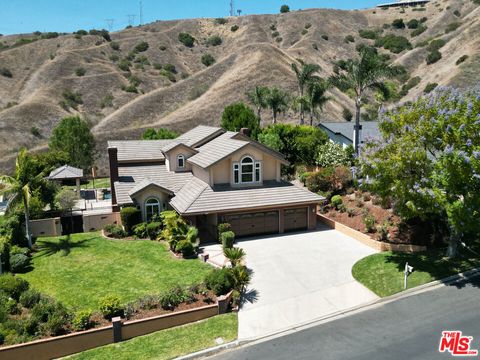 Photo of 22285 Rolling Hills Lane, Yorba Linda, CA 92887 (MLS # 26850411)
