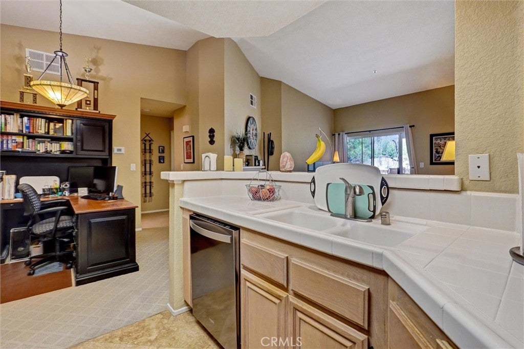 5837 Oak Bend