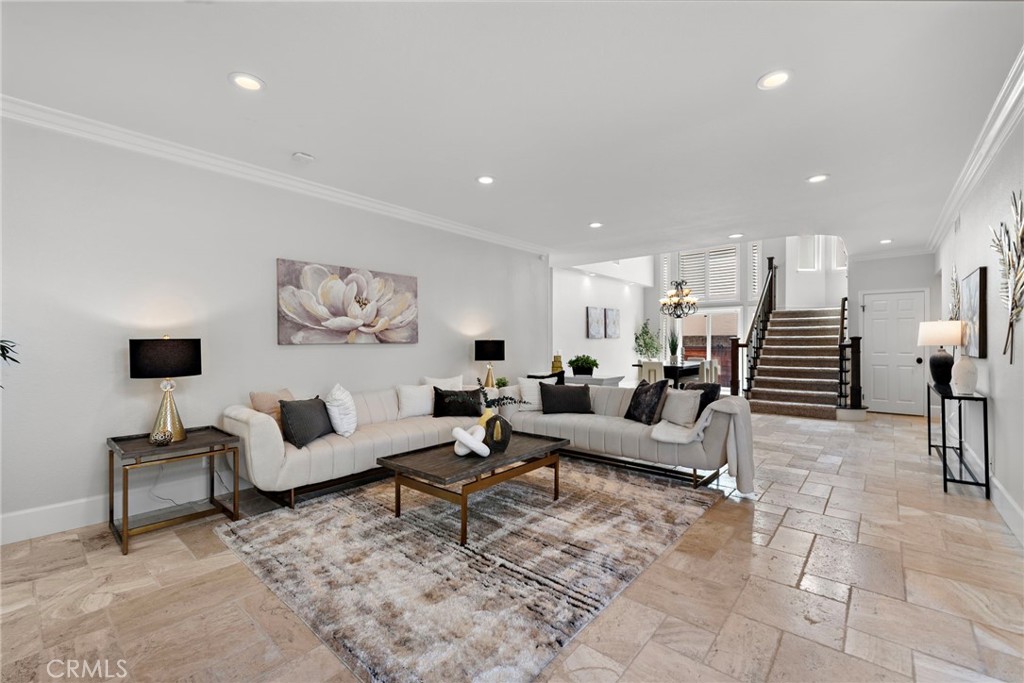 21495 Silvertree Lane