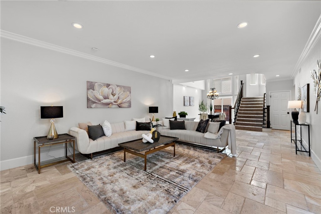 21495 Silvertree Lane