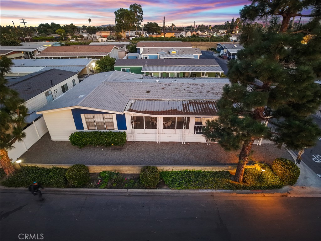 3595 Santa Fe Ave, #33