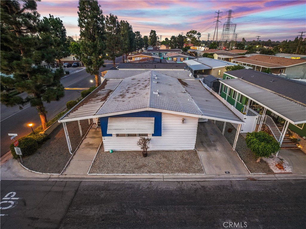 3595 Santa Fe Ave, #33