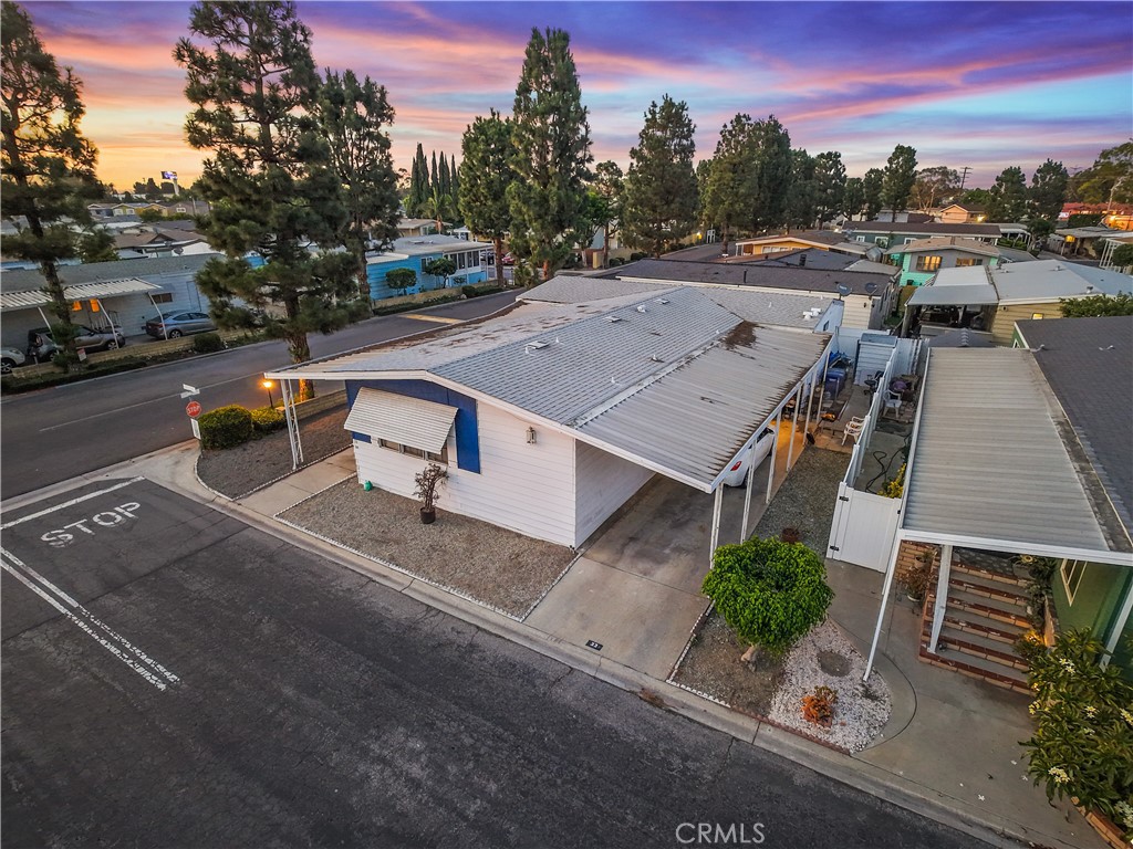 3595 Santa Fe Ave, #33