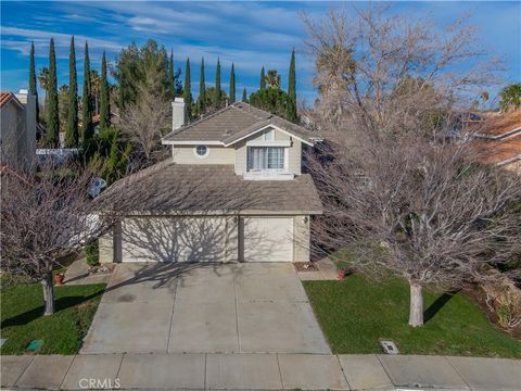 Photo of 3335 Vicker Way Way, Palmdale, CA 93551 (MLS # DW26039216)