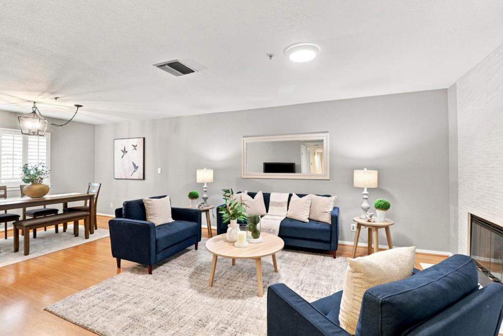 1122 Woodside Road 9