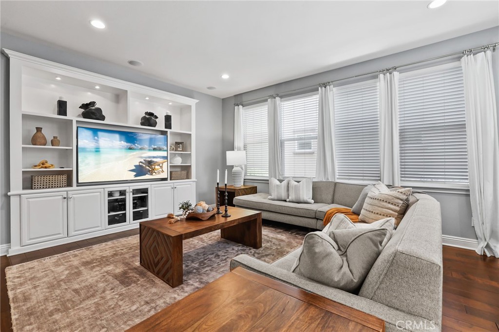 47 Golf Drive