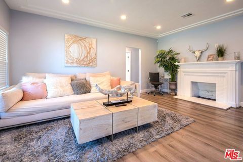 Photo of 9001 S 5TH Avenue, Inglewood, CA 90305 (MLS # 25618591)