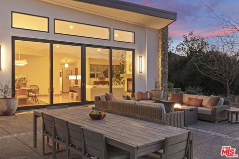 Tiny photo for 11400 Topa Vista Road, Santa Paula, CA 93060 (MLS # 26659727)