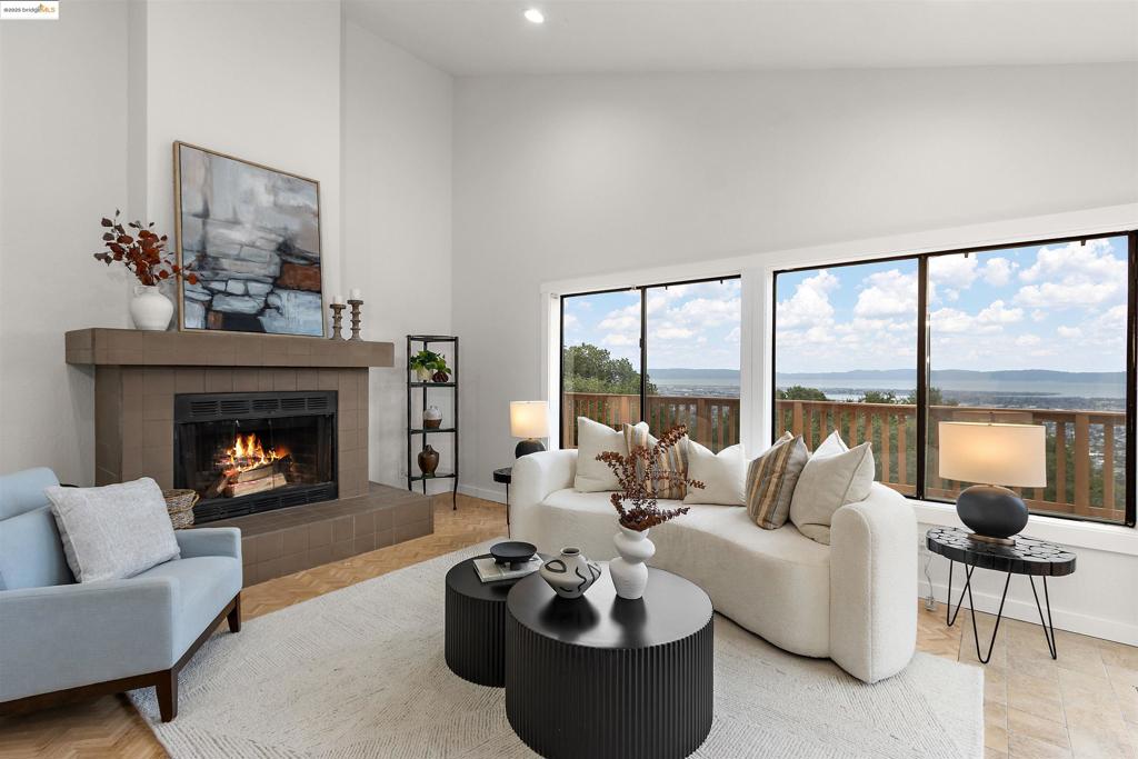 JOAQUIN MILLER - Residential