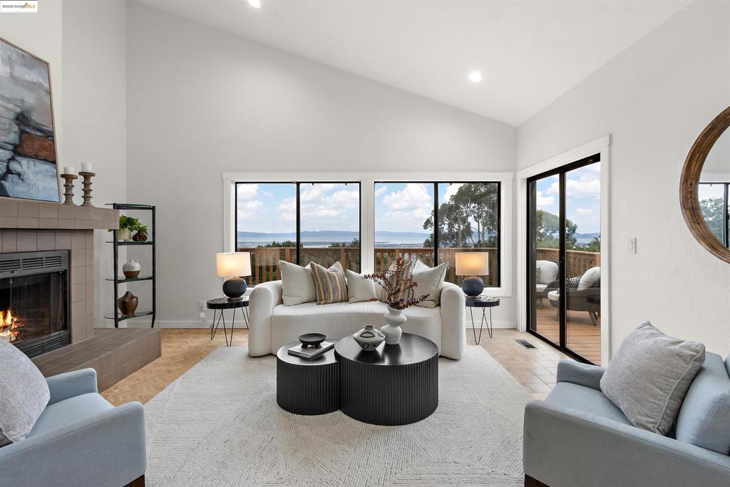 JOAQUIN MILLER - Residential