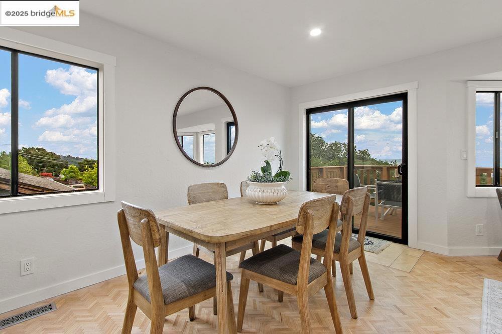 JOAQUIN MILLER - Residential